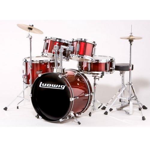 Ludwig Junior Outfit