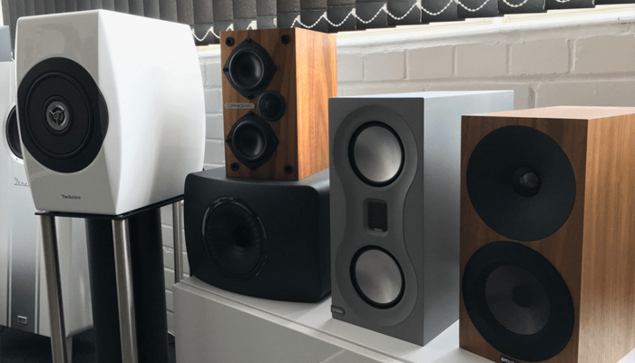 Los 10 mejores altavoces de estantería de menos de 1000 dólares en 2023